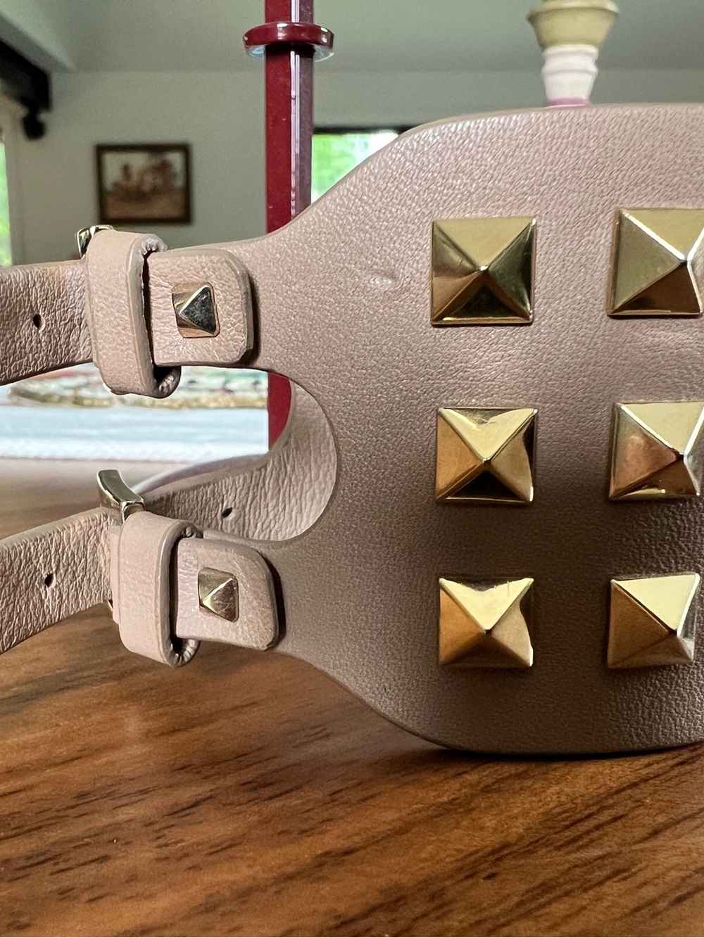 Valentino Rockstud Wide Cuff Beige - Picture 4 of 10